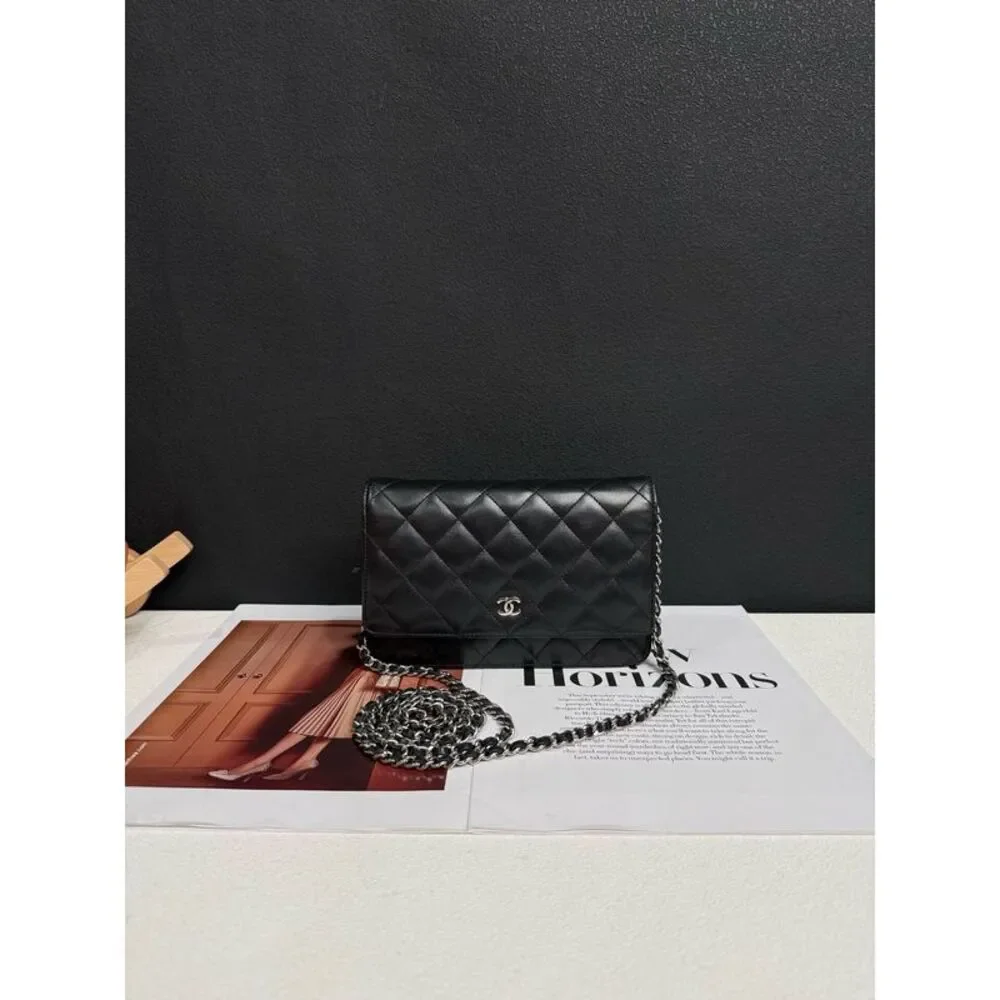 Chanel Women Pre-Loved Bag Very Good Condition
